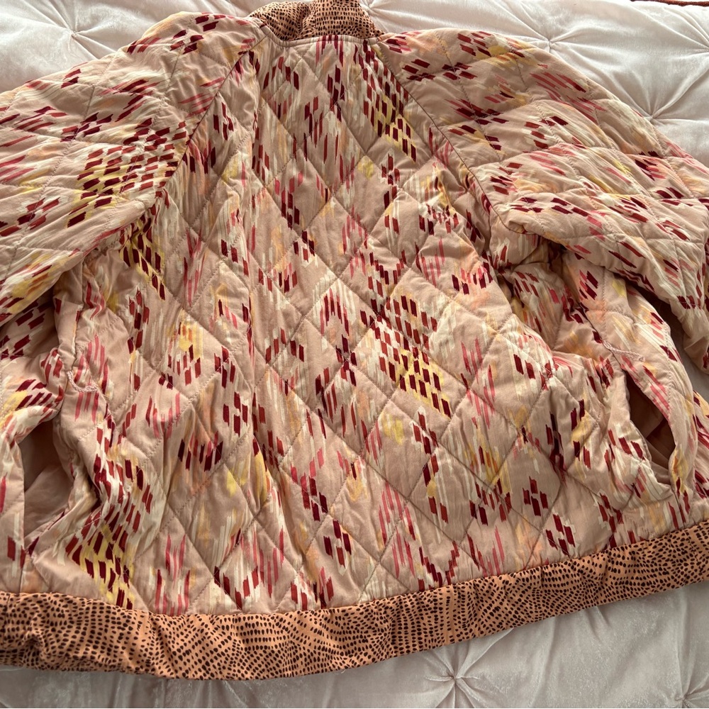 Patterned Quilted Jacket - image 5